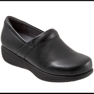 Boutique SoftWalk Meredith support shoes